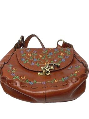 4745 Patricia Nash embroidered leather crossbody 271464745
